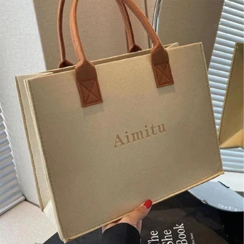 同款休闲毛毡包手提包新款简约字母百搭时尚超大手提袋女手拎包包