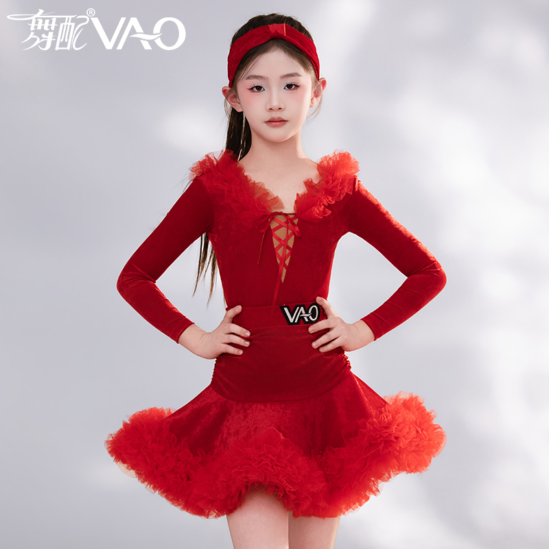 红色大裙摆表演服拉丁舞练功服