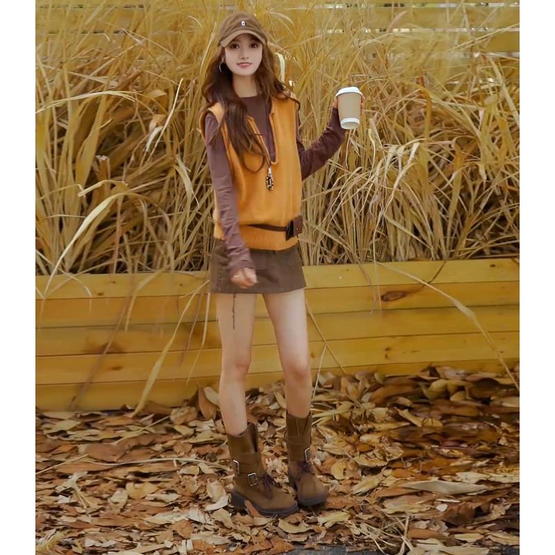 MONLOUVE秋日ootd穿搭一整套2025新款慵懒风叠穿针织马甲打底衫短