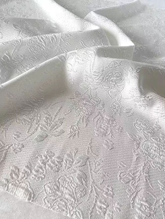 New Embossed Jacquard Solid Color Four-Way Stretch Three-Dimensional Floral Fabric for Spring, Autumn, and Summer Cheongsam and Hanfu Dress Material