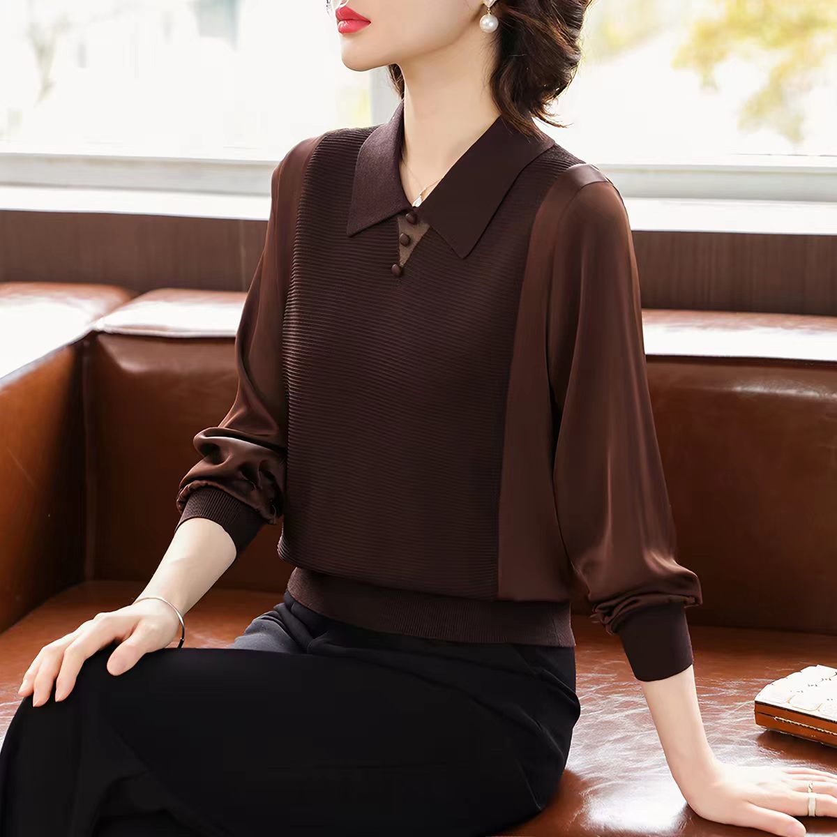 2026新款妈妈秋装翻领冰丝小衫洋气高贵中老年女装长袖打底衫上衣