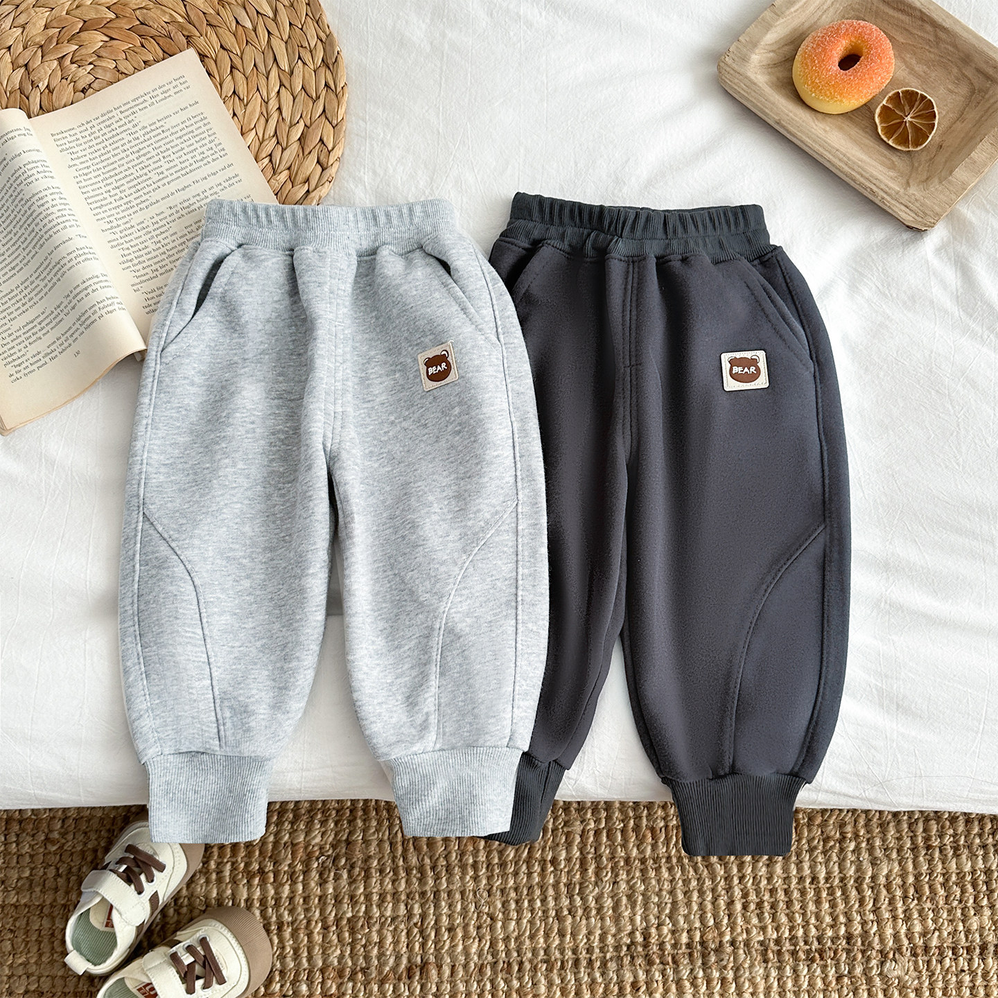 男童裤子宝宝卫裤中小童休闲裤2026春秋新款卡通运动裤洋气百搭潮