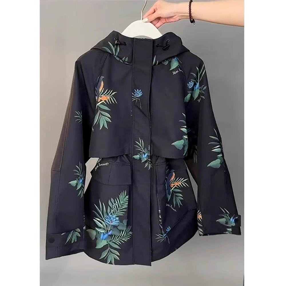 MONLOUVE广州十三行高货超好看小香风宽松连帽黑色印花冲锋衣女风