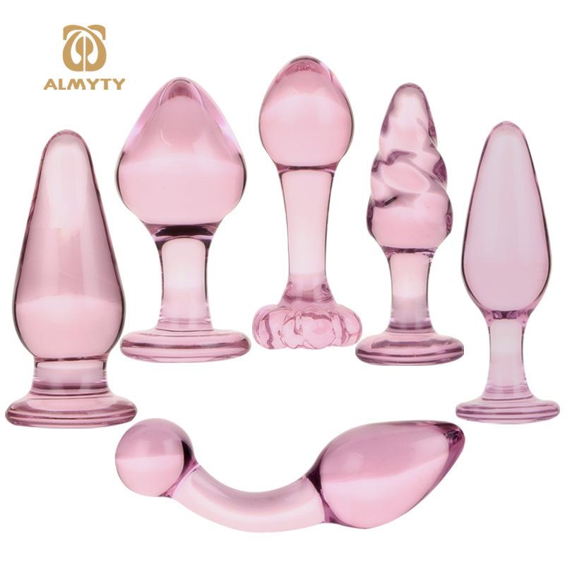 A glass-made anus used as a masturbation toy