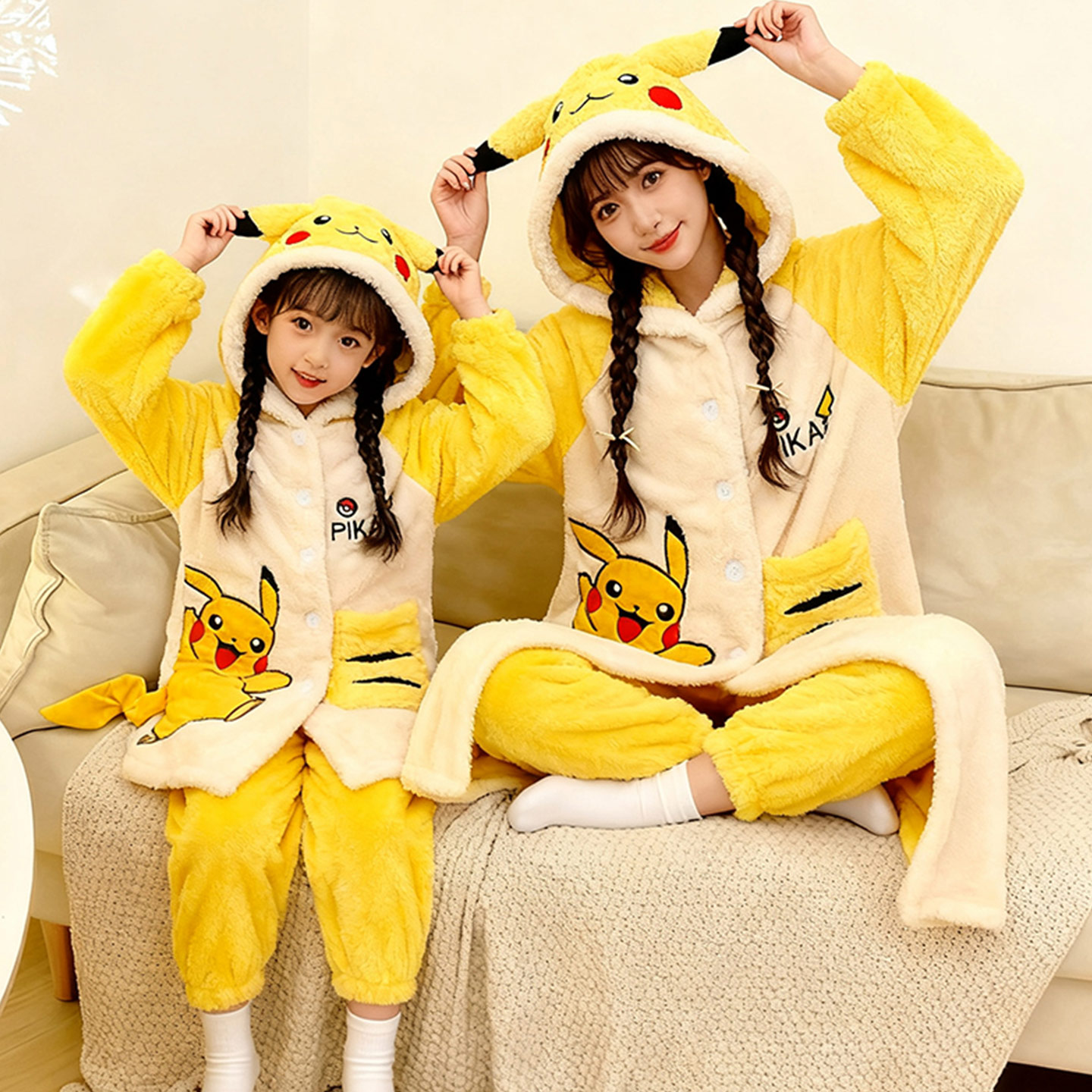 皮卡丘母女睡衣女童冬季女孩睡袍
