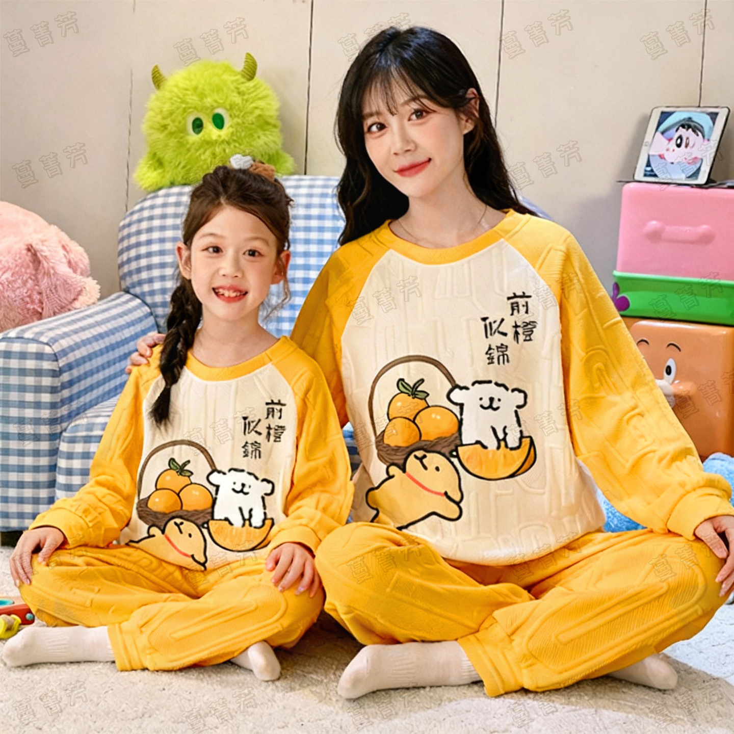 线条小狗母女秋冬季空气棉家居服