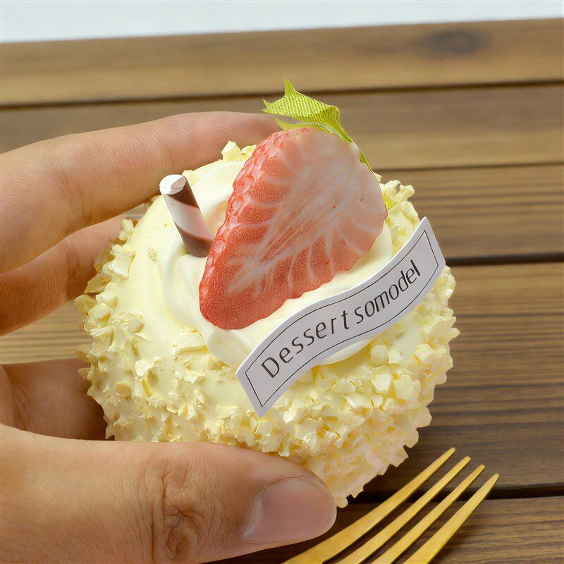 速发微缩草莓蛋糕仿真食物模型生日摆件甜点迷你食玩冰箱贴拍照装