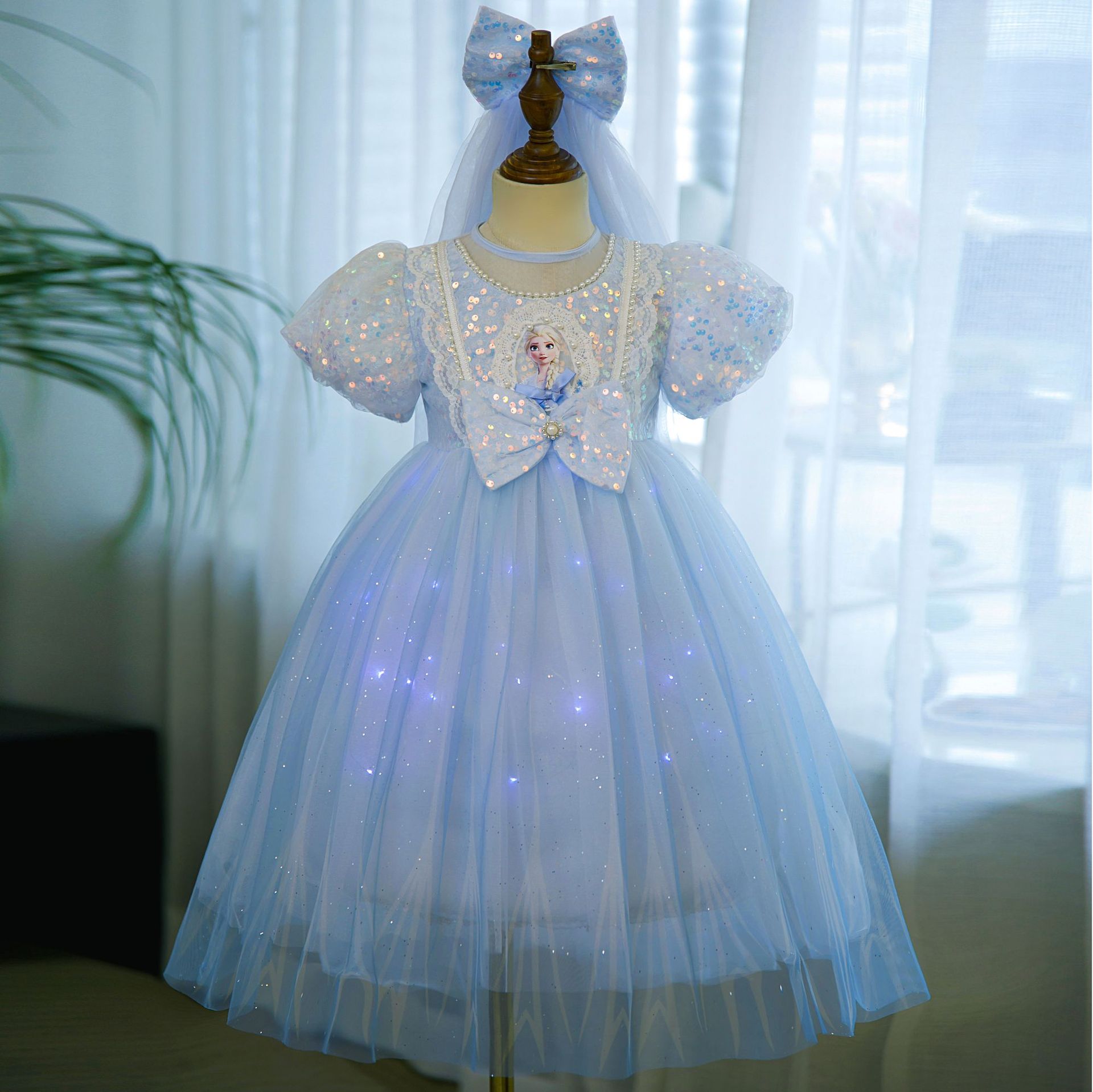 冰雪奇缘女童艾莎公主裙
