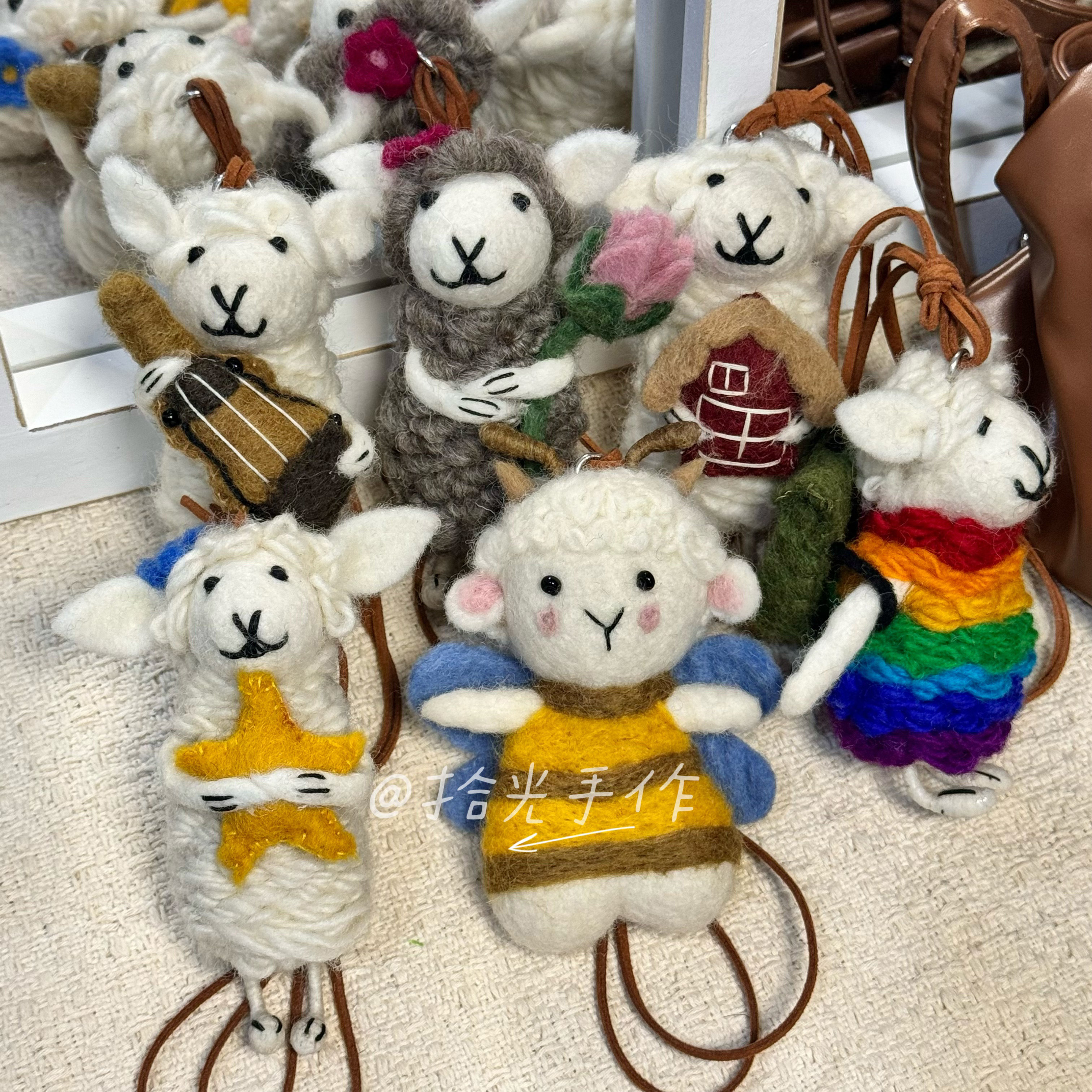 羊毛毡挂件尼泊尔进口精致纯手工制作高颜值可爱小羊玩偶钥匙扣