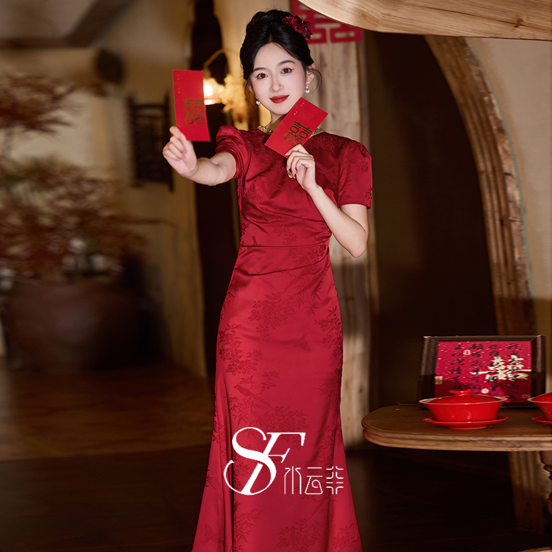高端新娘敬酒服2025新款中式高级感修身鱼尾年轻款结婚订婚礼服女