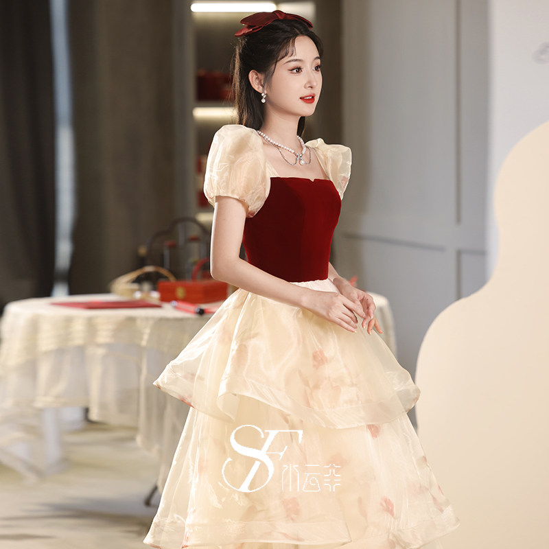 新娘敬酒服2026新款秋季在逃公主优雅气质设计感结婚订婚礼服裙女图片