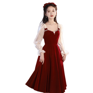 新娘敬酒服2025新款高级感结婚礼服女长袖红色丝绒纱袖订婚连衣裙