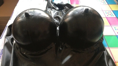 【SUYI】乳胶衣 男 乳胶紧身衣 含充气胸 伪娘 变装 高弹 定制