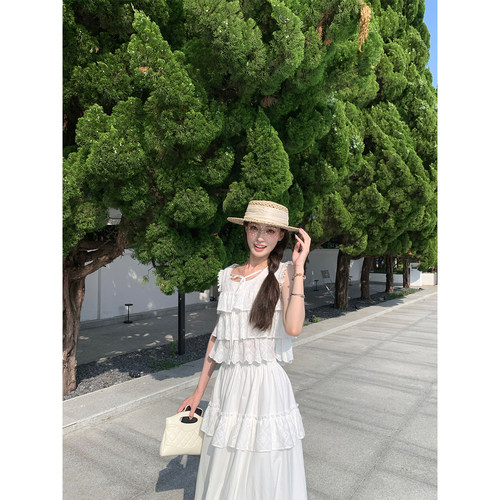SourceWithU刺绣蛋糕上衣半裙