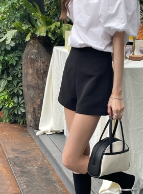 SourceWithU  女团回归 显高显瘦收腰黑色高腰气质修身休闲短裤女