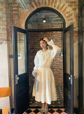 SourceWithU 南洋夏梦 法式翻领花边白色衬衫赫本风气质伞裙套装