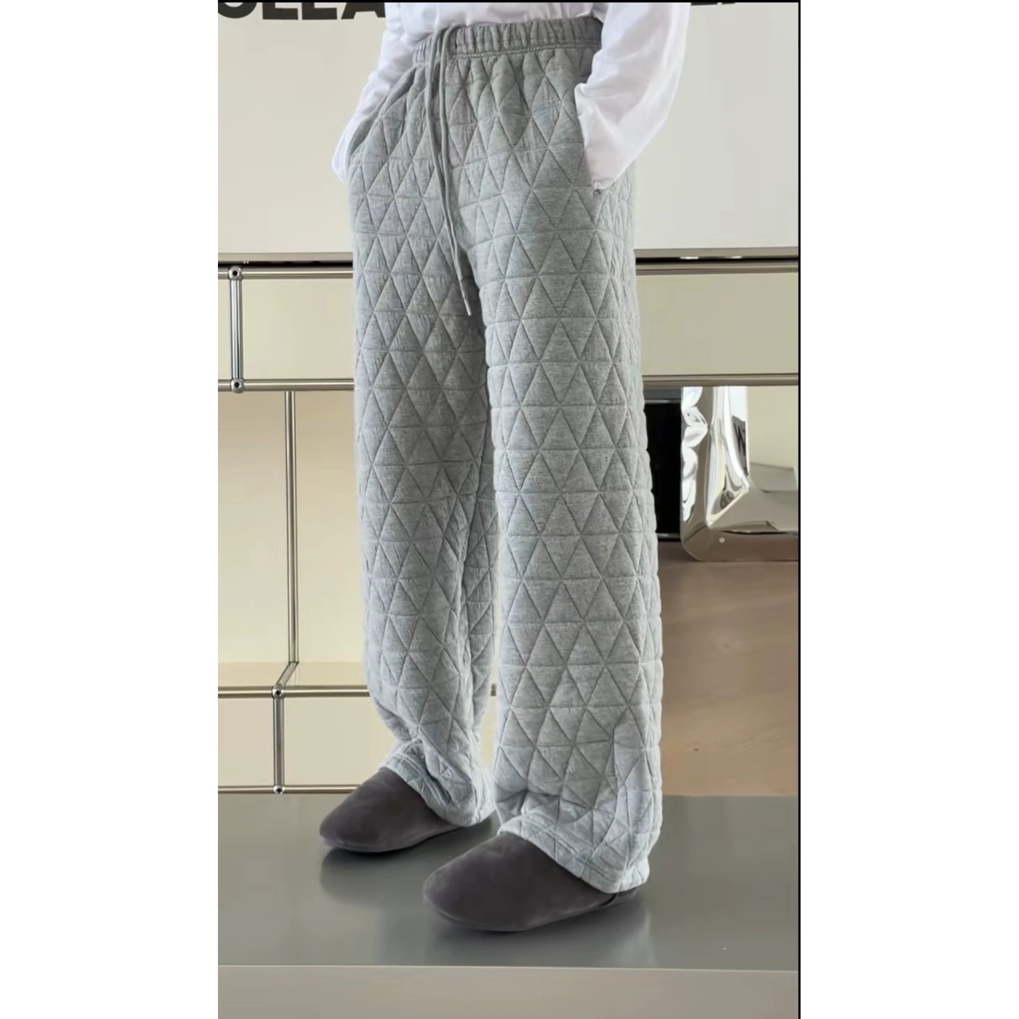 现发诗歌兰58311减龄个性小众松紧腰加棉菱格卫裤女新款2025冬装