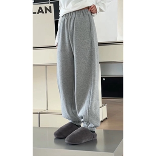秒发诗歌兰582215舒适运动潮流九分休闲裤加绒束脚卫裤女2025冬季