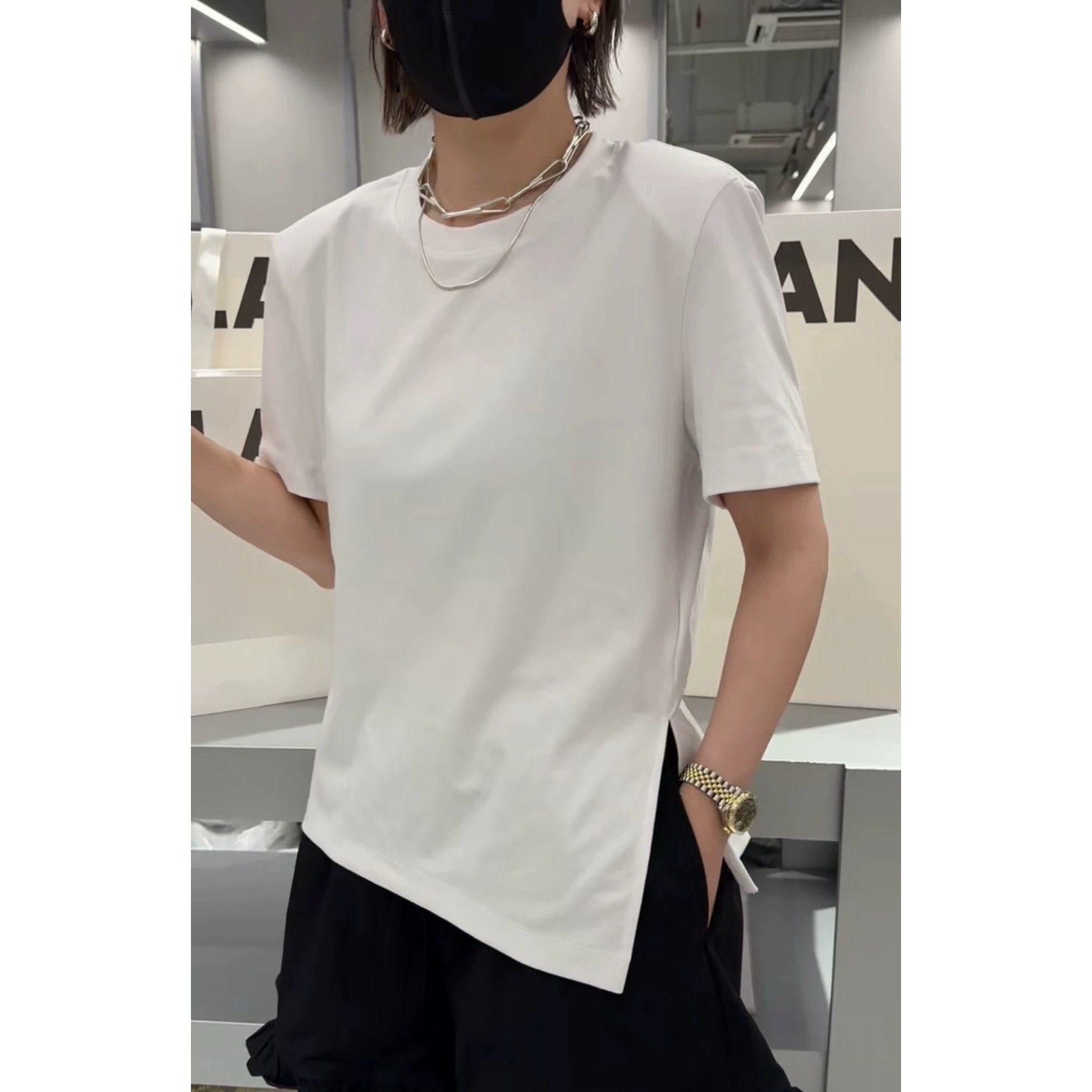 秒发诗歌兰58218极简休闲时领短袖显瘦垫肩短袖T恤25夏季新款女装