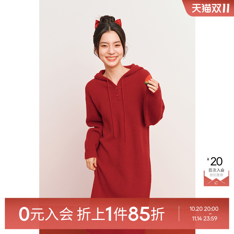 慵懒风连帽直筒连衣裙