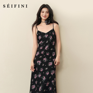 诗凡黎复古碎花吊带连衣裙2025秋新款 中长裙 蕾丝花边拼接显瘦法式