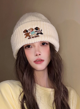 可爱小狗刺绣白色帽子防寒毛线帽女秋冬季保暖针织帽包头护耳冷帽