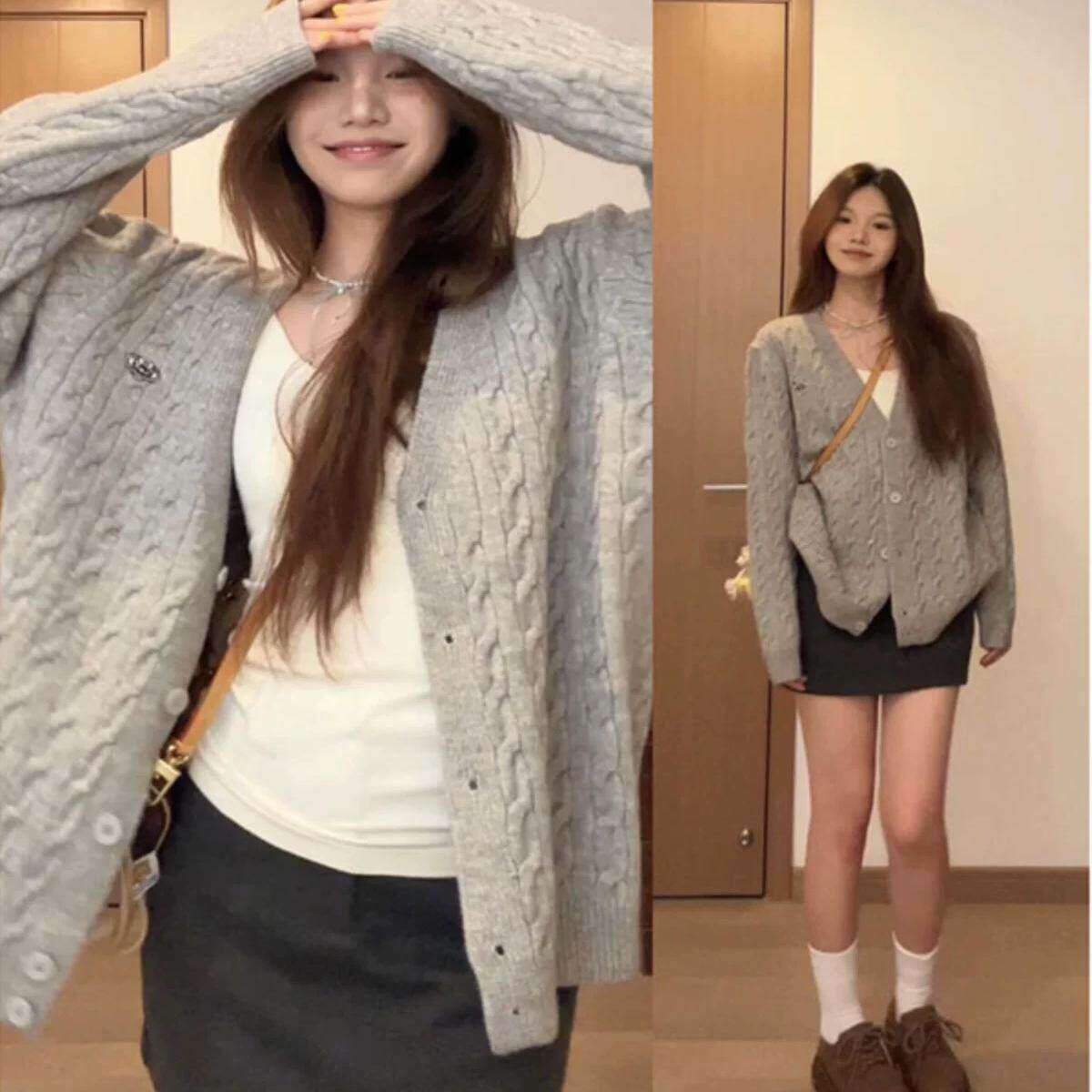 灰色慵懒风V领麻花针织开 衫女2025早秋季新款宽松中长版毛衣外套