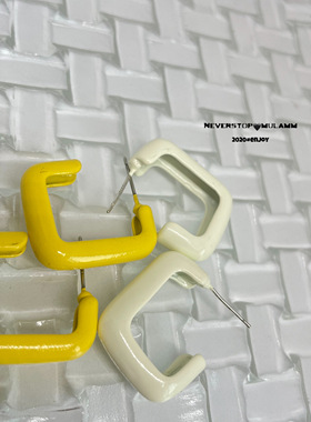 【Neverstop】巴洛克双C白色纯色ins大气几何简约耳饰女