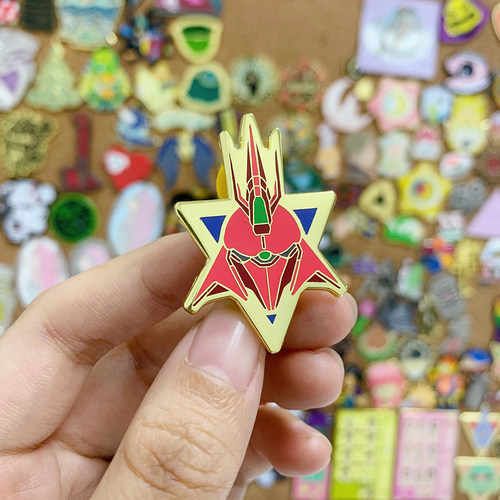 卡通胸针创意机动士高达针百搭包包ins潮书包金属徽章小饰品