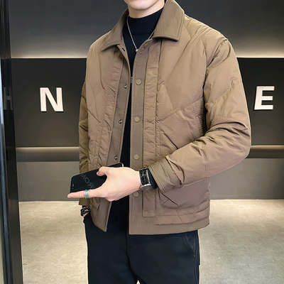 轻薄款羽绒服男爆款冬季2025新款潮牌痞帅短款翻领羽绒保暖外套男