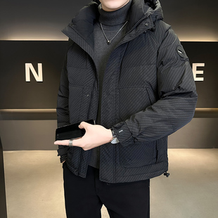 连帽条纹轻薄羽绒服男冬季 2025冬天潮牌痞帅高级感加厚防寒服外套