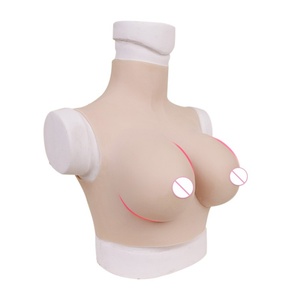 乳胸戴式假胸女主播 超大义乳男用伪娘假体N胸部假。房乳胶穿假乳