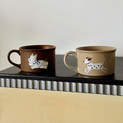 柔软供应奔跑的小狗陶瓷马克杯