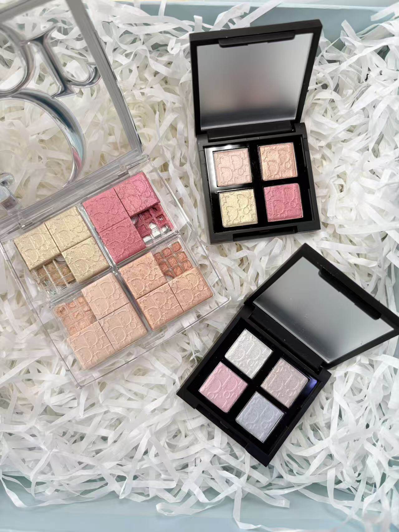 Dior dörd rəngli stik haylayter 002 və 004 çalarları