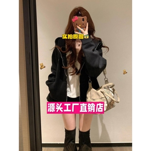 石狮浪印户外代工黑色连帽女款早秋外套女新款秋冬加绒上衣宽松慵