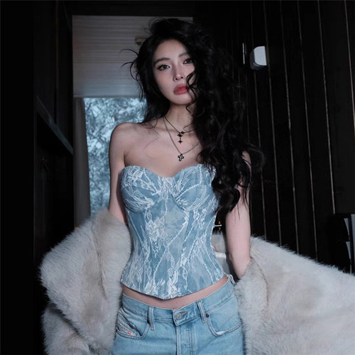 纯欲辣妹减龄印花性感抹胸背心女