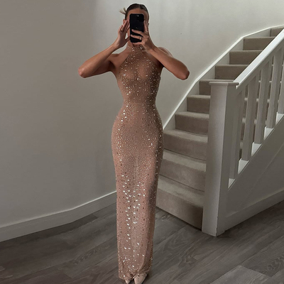 显瘦挂脖连衣裙百搭包臀长裙子女