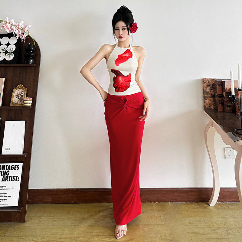 SylCue 惹火又性感别致印花显瘦露肩挂脖吊带拧结包臀半身裙套装,女装/女士精品,时尚套装,淘宝优惠券,粉丝福利购,淘宝优惠卷