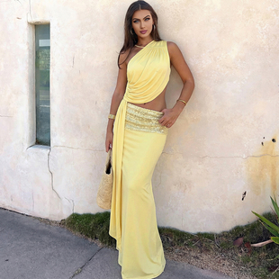 SylCue 性感辣妹欧美风亮闪闪斜肩吊带连衣裙飘带露腰度假包臀裙