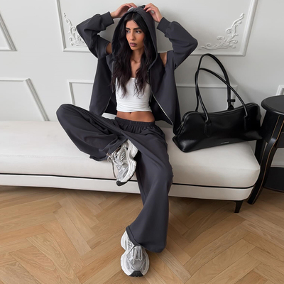 连帽长袖上衣宽松休闲长裤套装