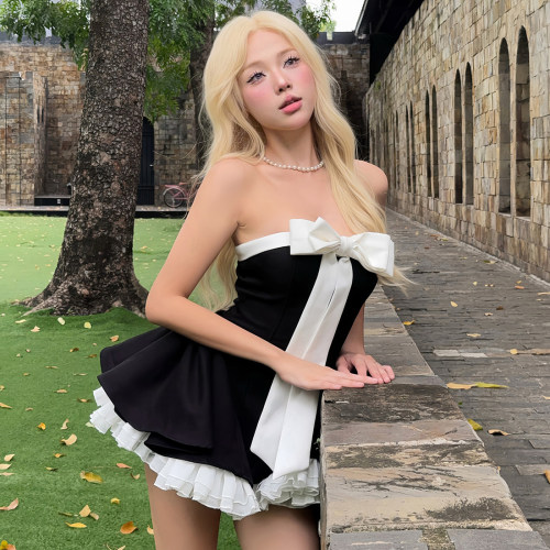 显瘦抹胸连衣裙气质收腰A字短裙