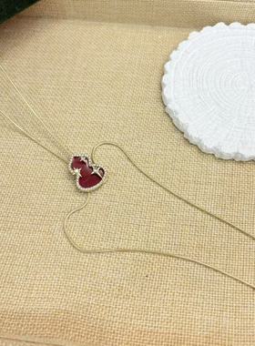 红色植绒微镶串珠小马吊坠项链女款小众独特潮流气质长款毛衣链潮