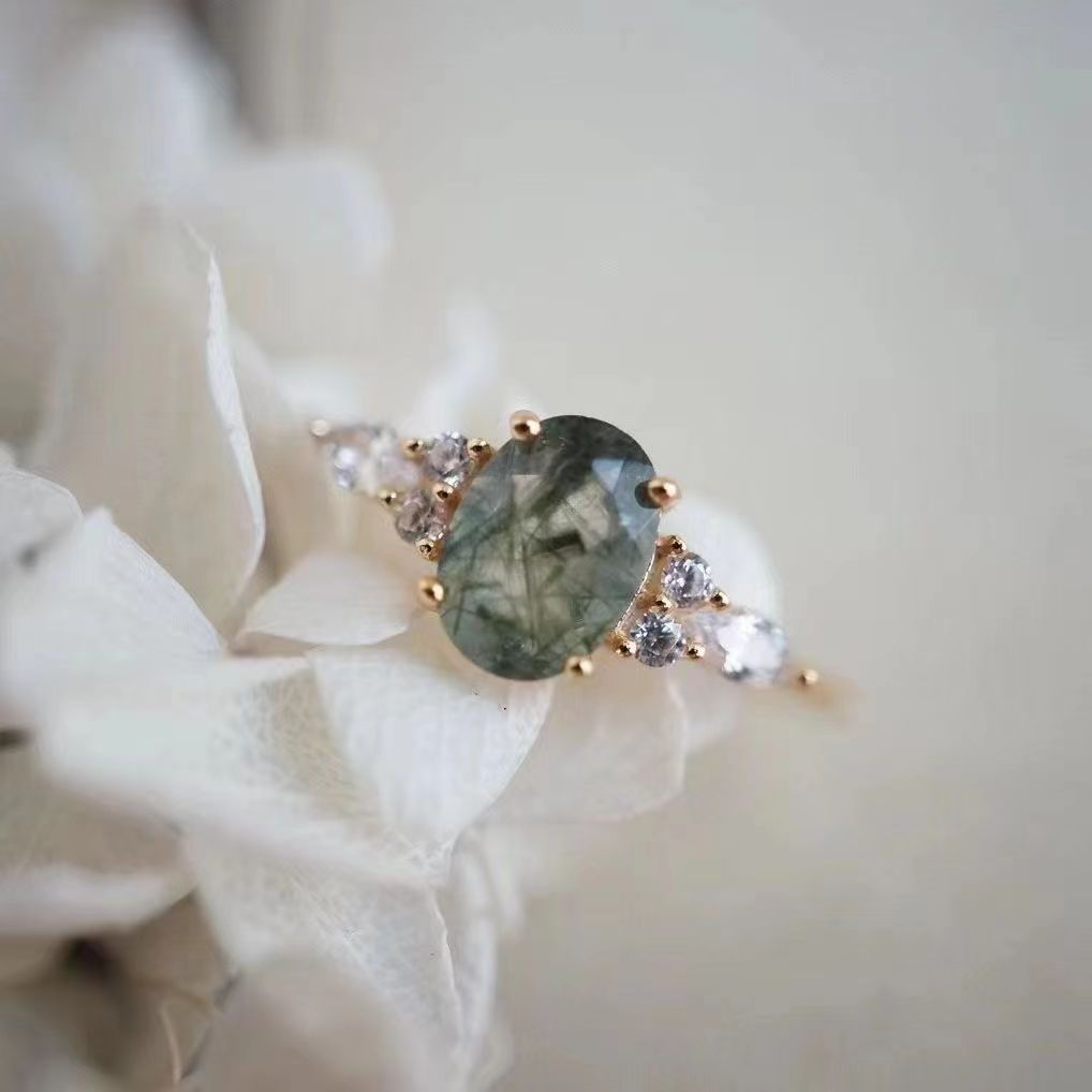 新款绿发晶钻石戒指镀18K金镶嵌马眼钻石指环森系小清新文艺戒指