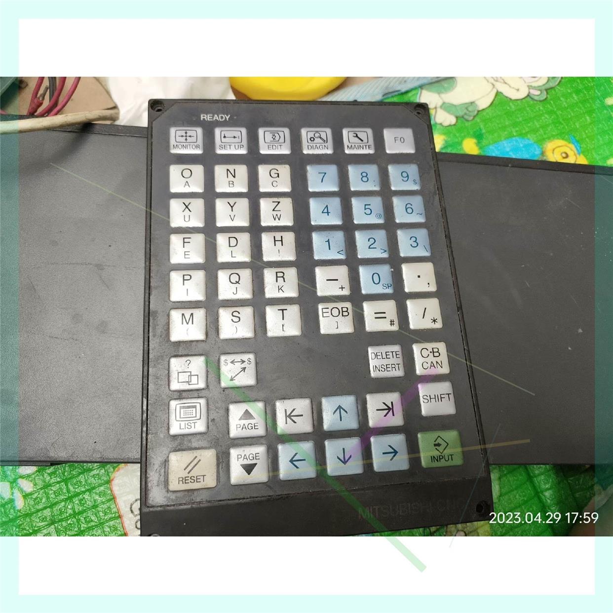 三菱操作面板键盘FCU7-KB024有多台