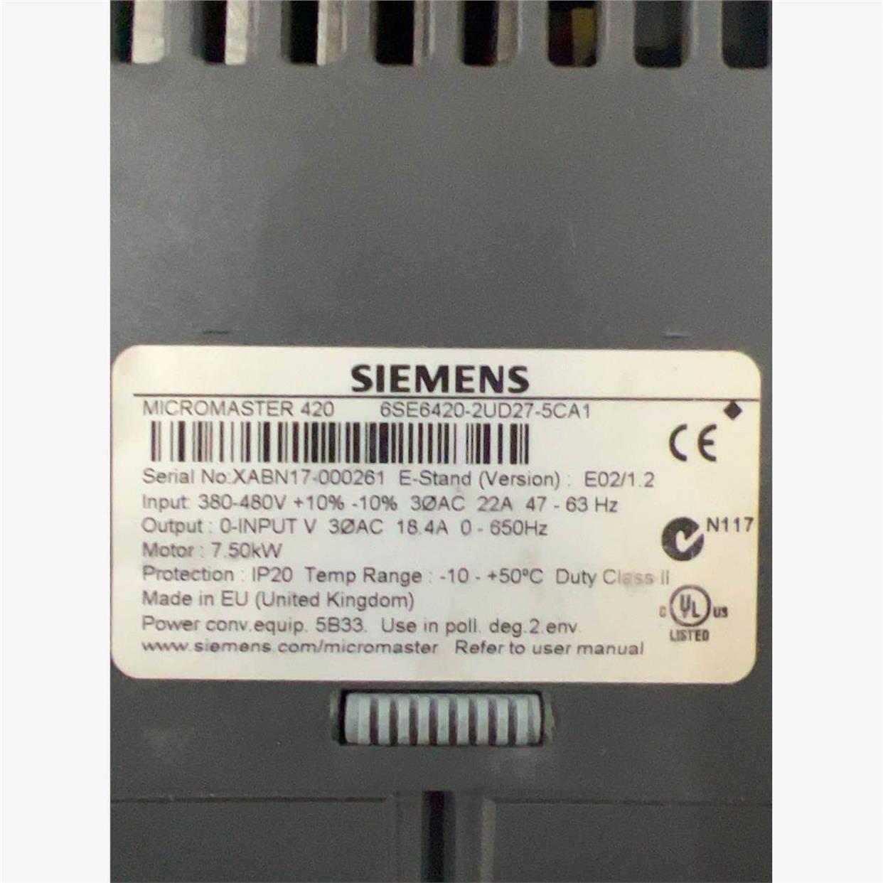 变频器  6SE6420-2UD27-5CA1  两台