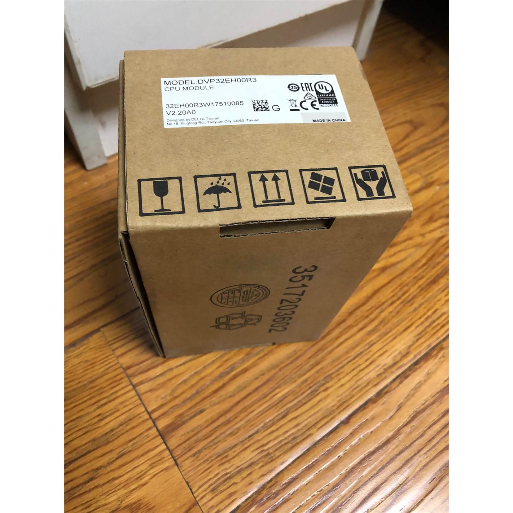 DVP32EH00R3台达PLC模块，全新原装一台标价不刀议价
