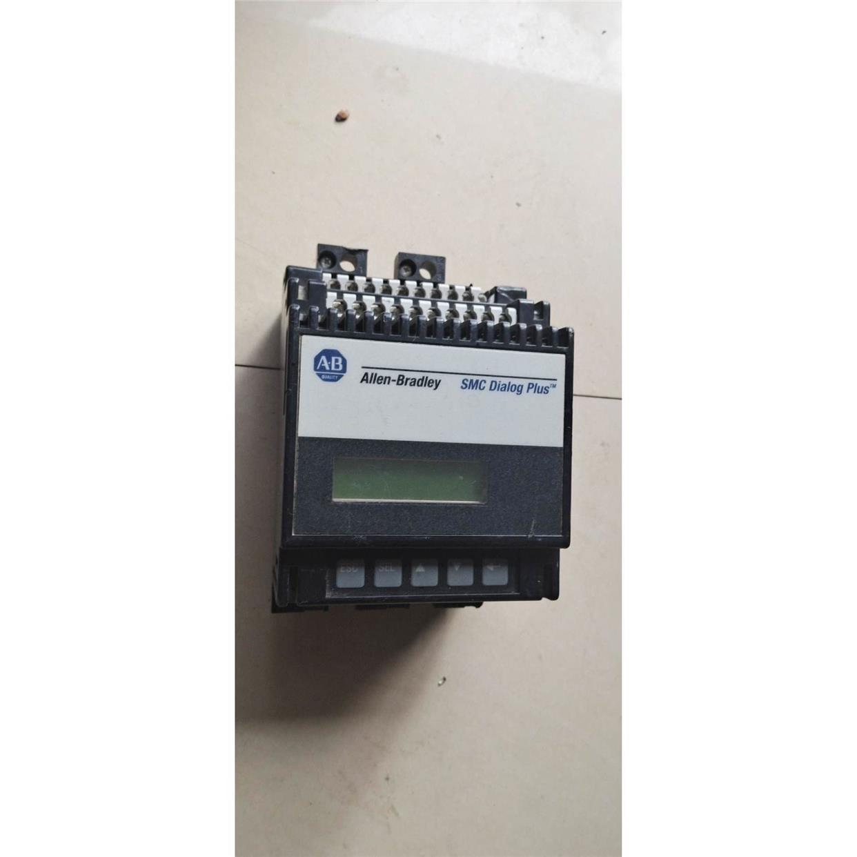 出拆机AB软启动控制器 一台，型号40888-490-01-