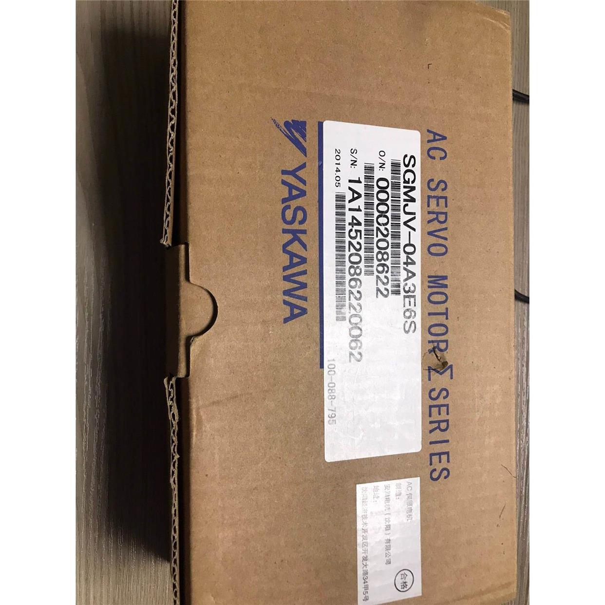 安川伺服电机 SGMJV-04A3E6S，全新原装正品实物图