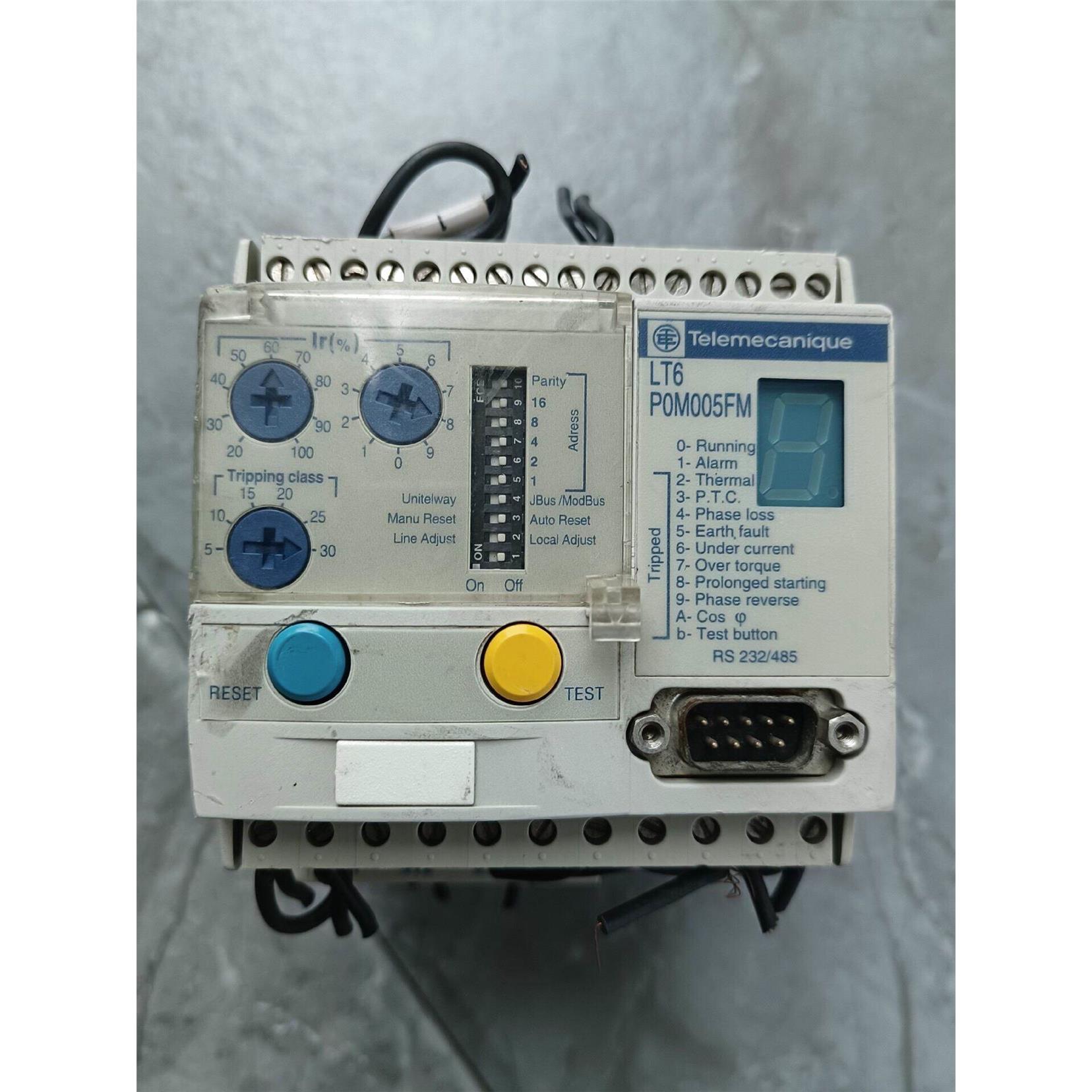 LT6-P0M005FM   PLC控制器 ，拆机成询价为准