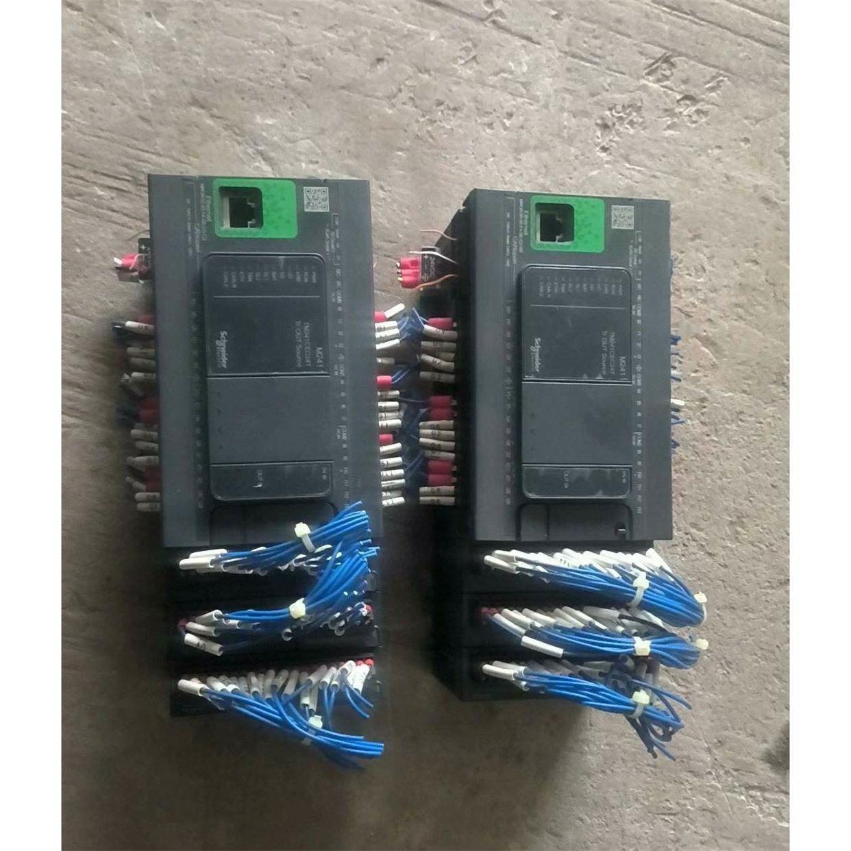 拆机施耐德m241系列PLC tm241cec24t+tm3